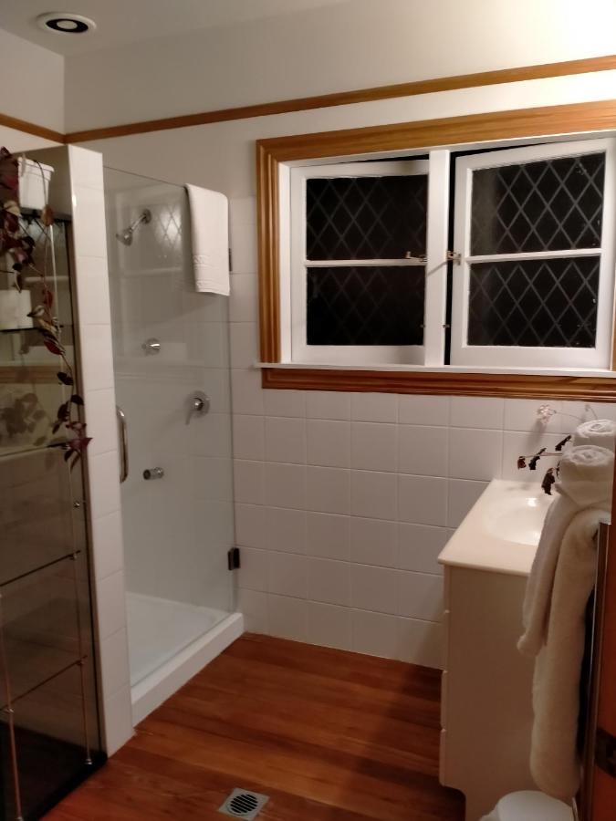 Amberly House Rotorua Bed & Breakfast エクステリア 写真