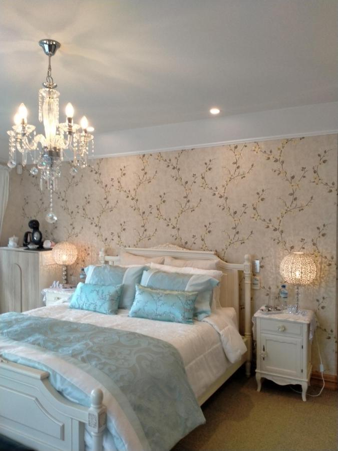 Amberly House Rotorua Bed & Breakfast エクステリア 写真
