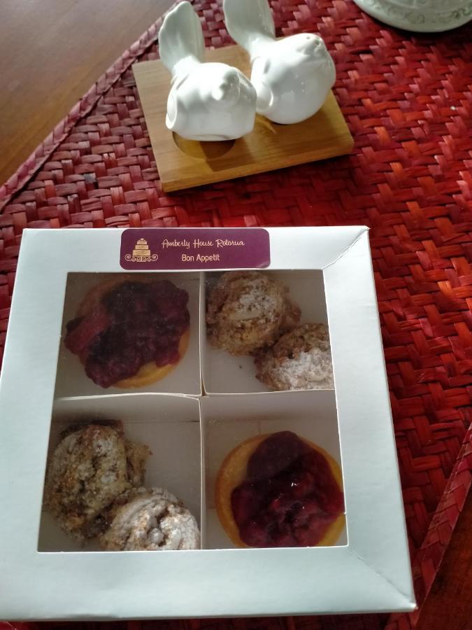 Amberly House Rotorua Bed & Breakfast エクステリア 写真